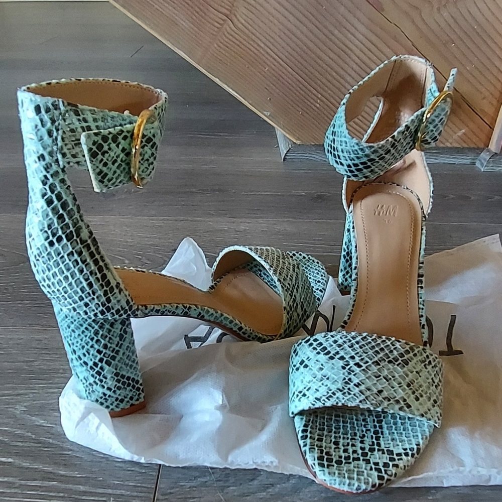 Amazing Sandals
